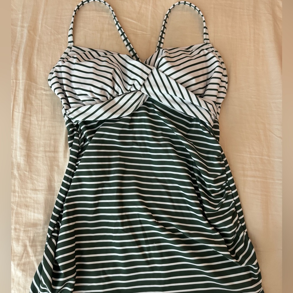 Size M Maternity Swim NWOT